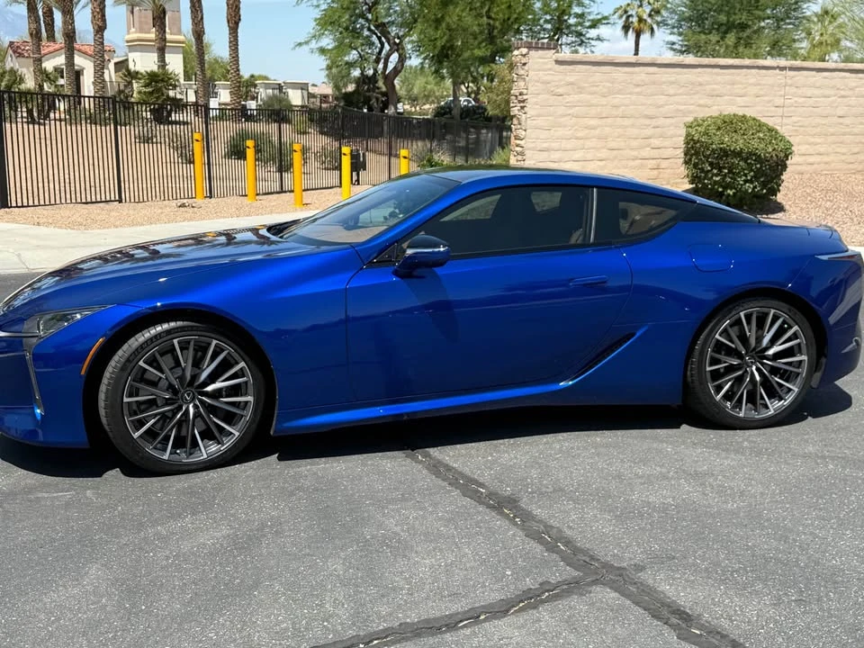 2025 Lexus LC - Image 6 of 10