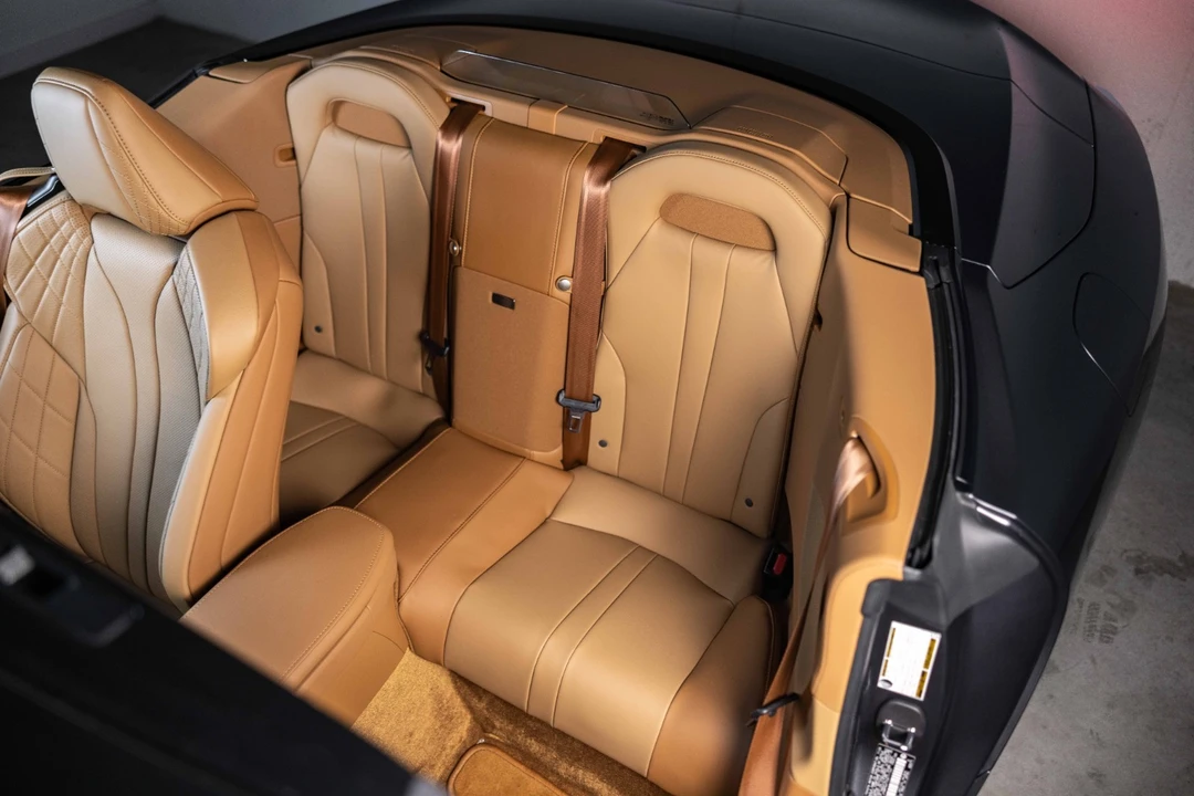 2025 Lexus LC - Image 16 of 31
