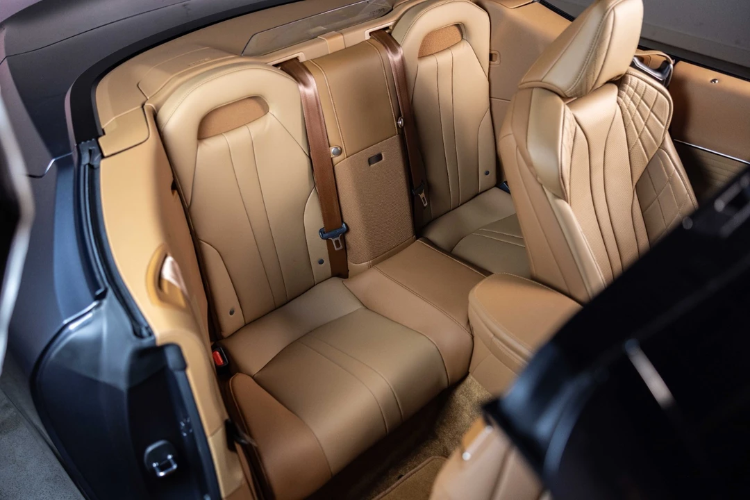 2025 Lexus LC - Image 20 of 31