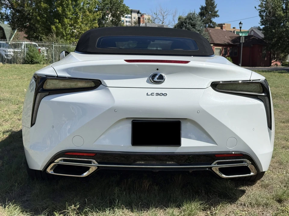 2025 Lexus LC - Image 6 of 31