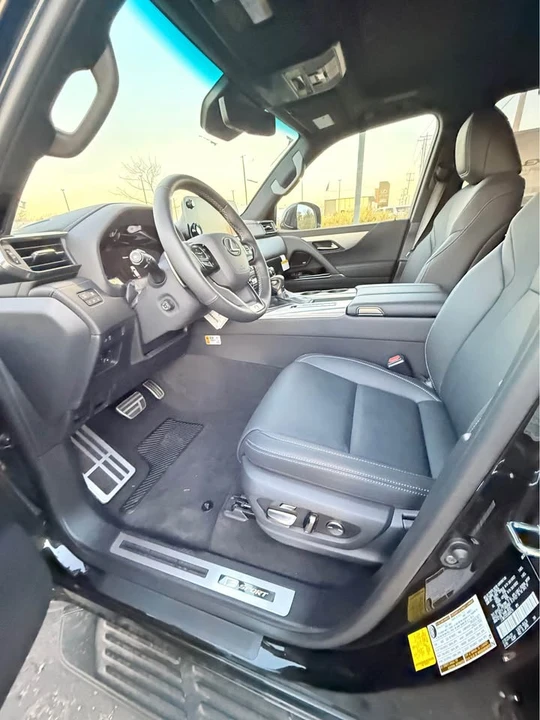 2025 Lexus LX 4th Gen - Image 7 of 13