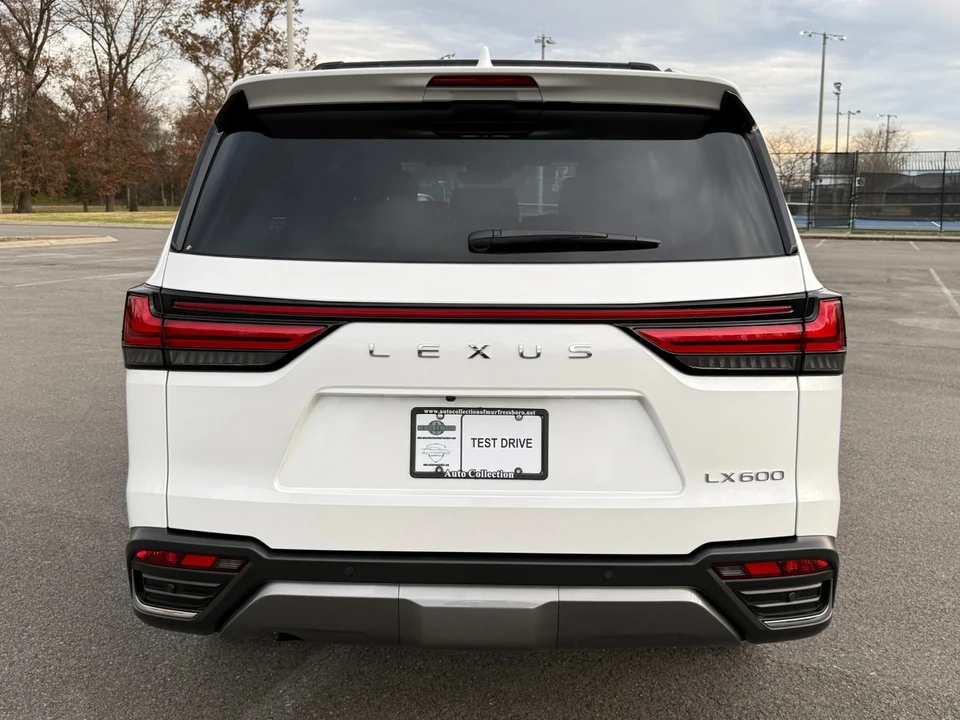 2025 Lexus LX 4th Gen - Image 6 of 12