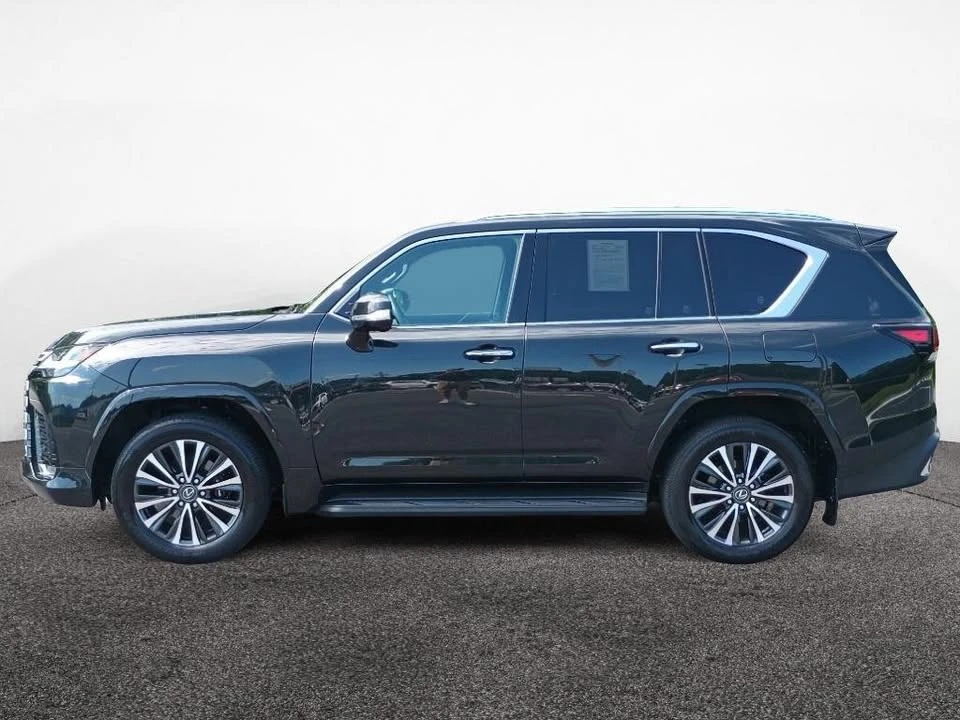 2025 Lexus LX 4th Gen - Image 5 of 20