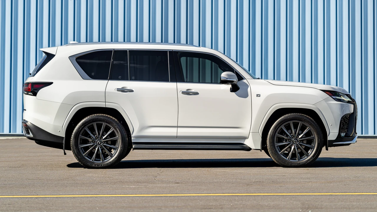 2025 Lexus LX 3rd Gen - Image 7 of 7
