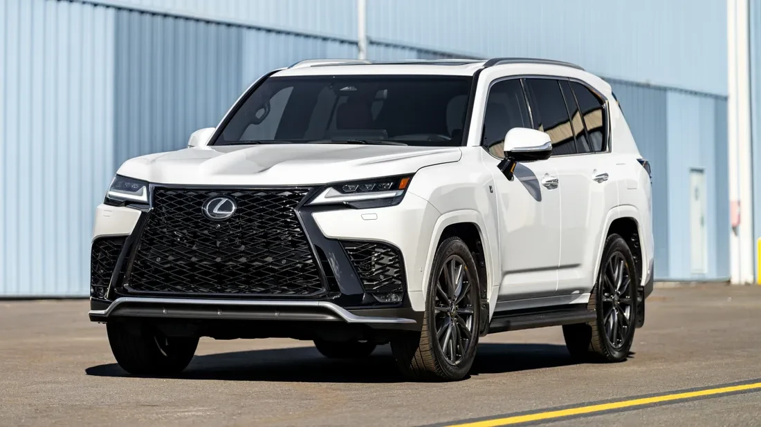 2025 Lexus LX 3rd Gen - Image 5 of 7