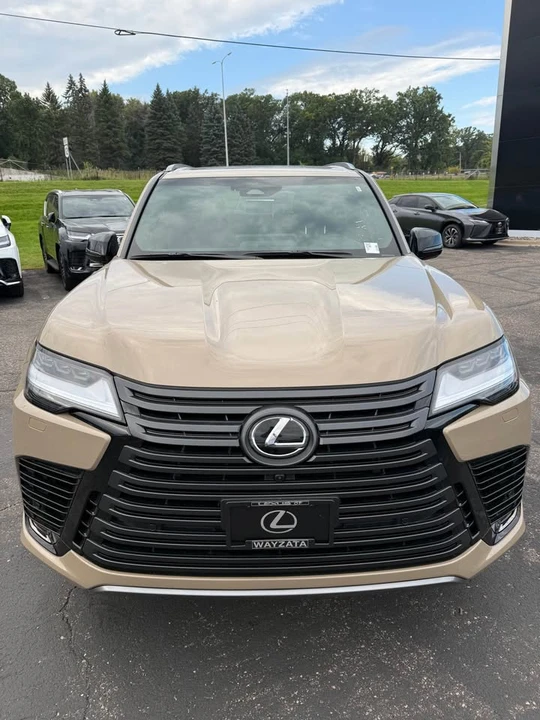 2025 Lexus LX - Image 2 of 10