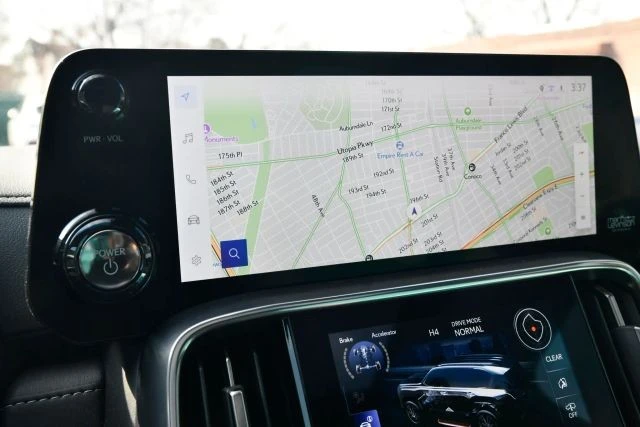 2025 Lexus LX 4th Gen - Image 16 of 21