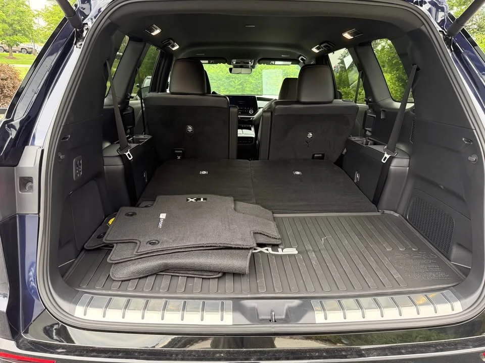 2025 Lexus - Image 6 of 8