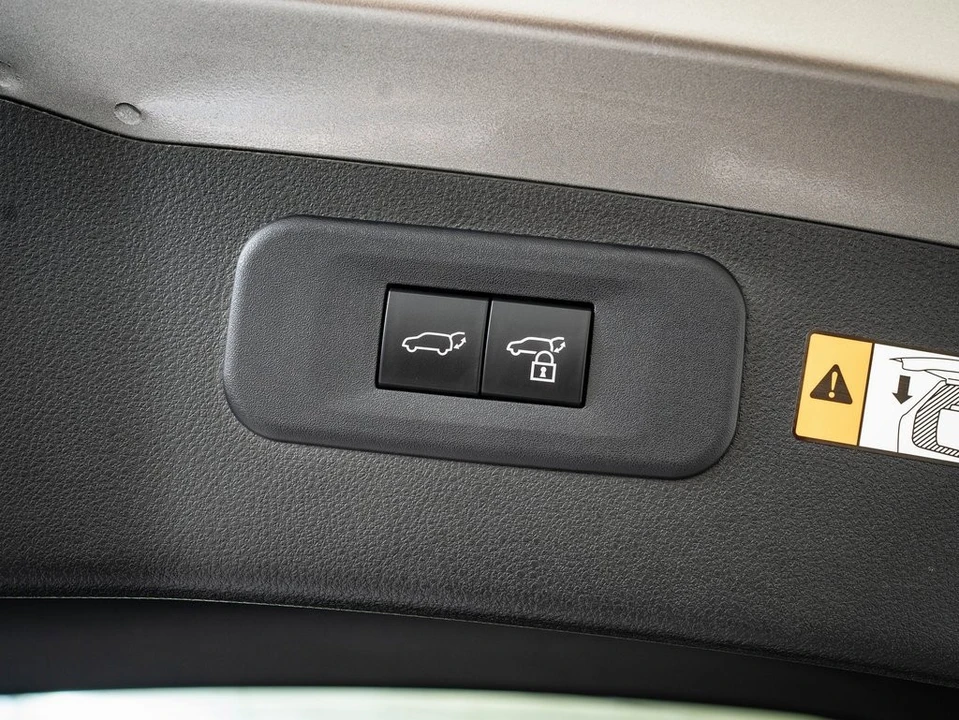 2025 Lexus NX 2nd Gen - Image 19 of 21