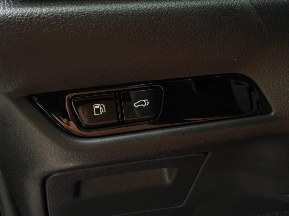2025 Lexus NX 2nd Gen - Image 16 of 21