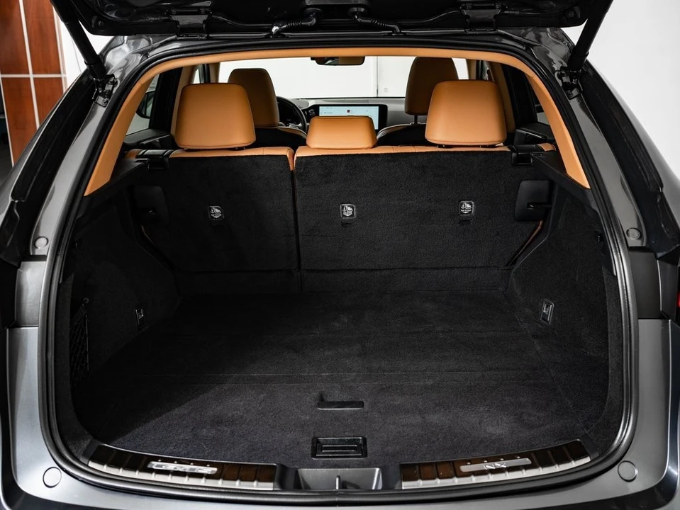 2025 Lexus NX 2nd Gen - Image 17 of 21