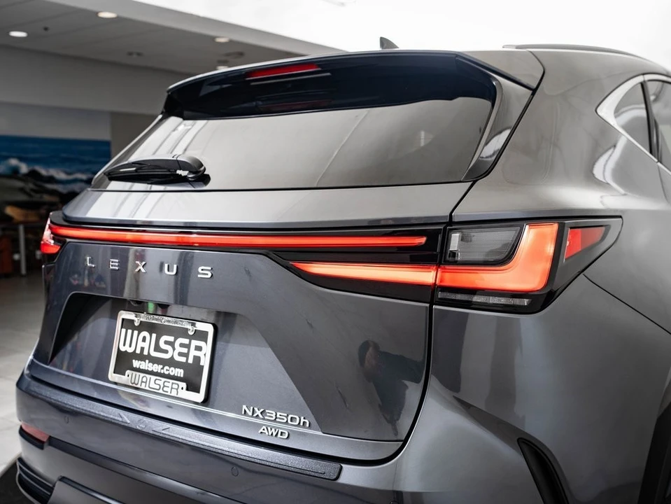 2025 Lexus NX 2nd Gen - Image 9 of 21