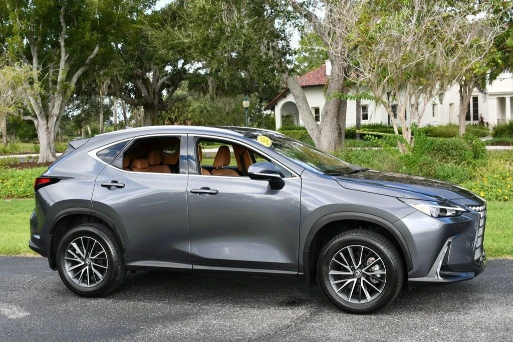 2025 Lexus NX 2nd Gen - Image 8 of 12