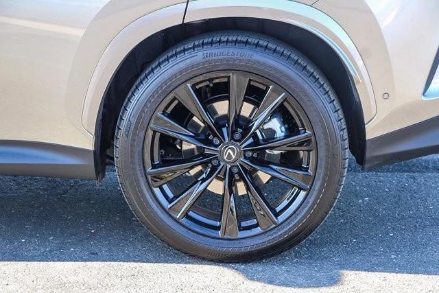 2025 Lexus NX 2nd Gen - Image 10 of 12