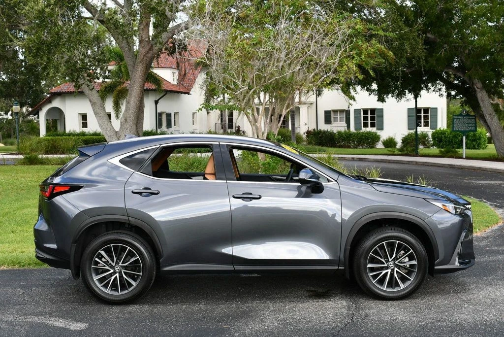 2025 Lexus NX 2nd Gen - Image 7 of 21