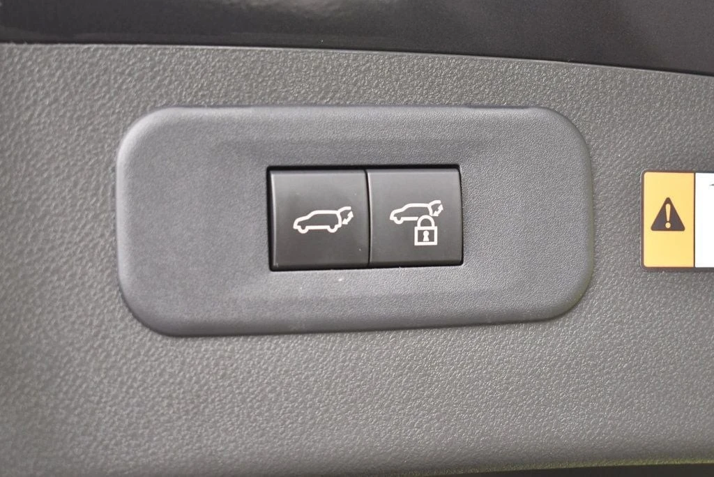 2025 Lexus NX 2nd Gen - Image 17 of 21