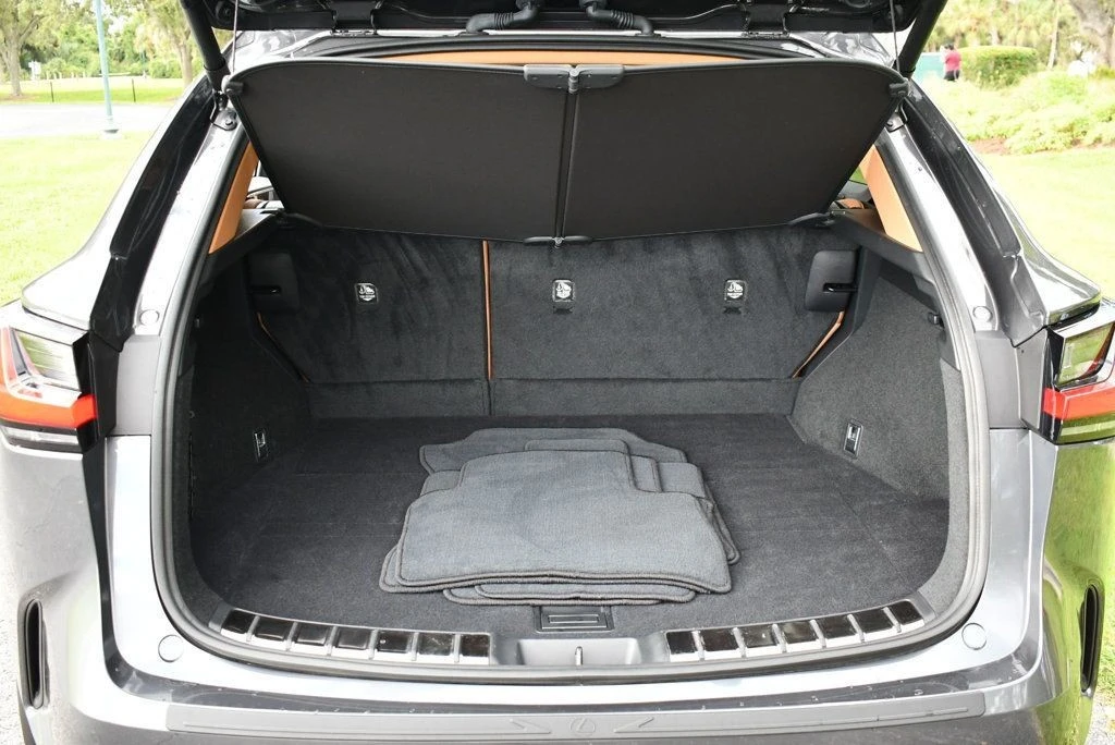 2025 Lexus NX 2nd Gen - Image 16 of 21