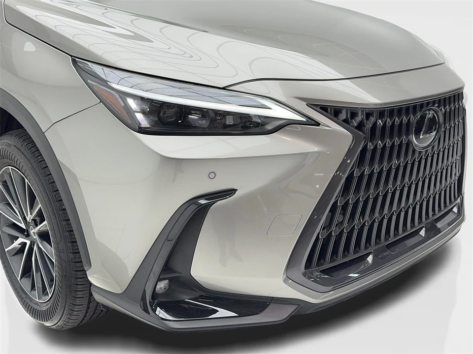 2025 Lexus NX 2nd Gen - Image 3 of 21