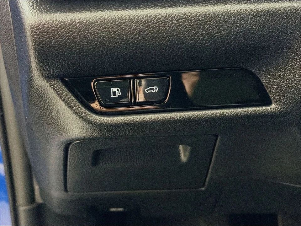 2025 Lexus NX 2nd Gen - Image 12 of 21