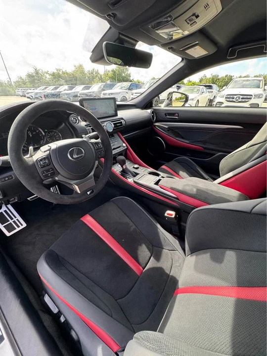 2025 Lexus RC F - Image 11 of 14