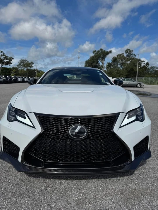 2025 Lexus RC F - Image 4 of 14