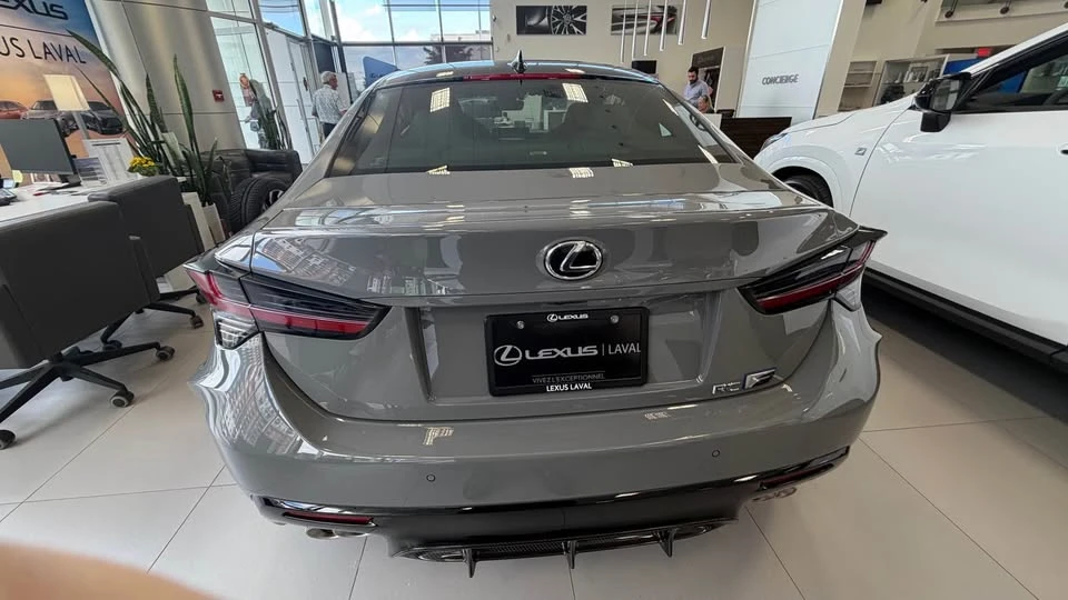2025 Lexus RC F - Image 6 of 10
