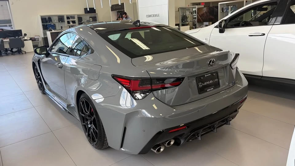 2025 Lexus RC F - Image 7 of 10
