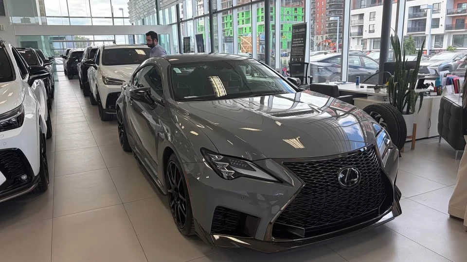 2025 Lexus RC F - Image 3 of 10
