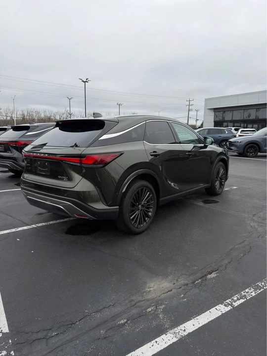 2025 Lexus RX 5th Gen - Image 2 of 9