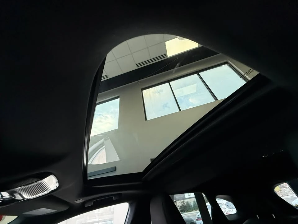 2025 Lexus RX 5th Gen - Image 6 of 12