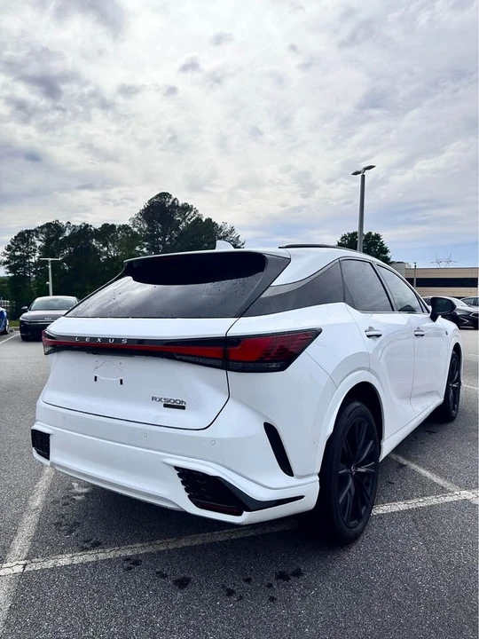 2025 Lexus RX 5th Gen - Image 3 of 21