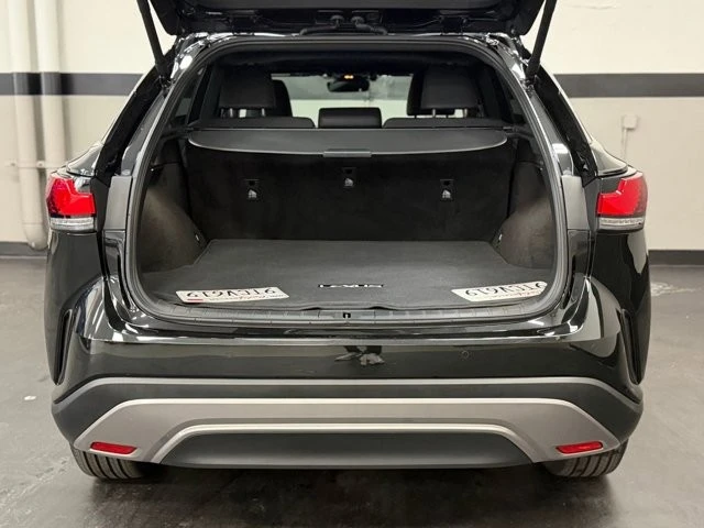 2025 Lexus RX 5th Gen - Image 15 of 21