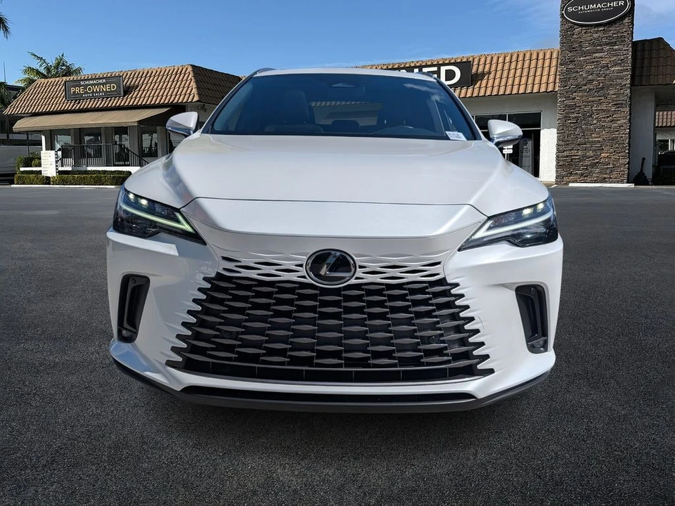 2025 Lexus RX 5th Gen - Image 2 of 21