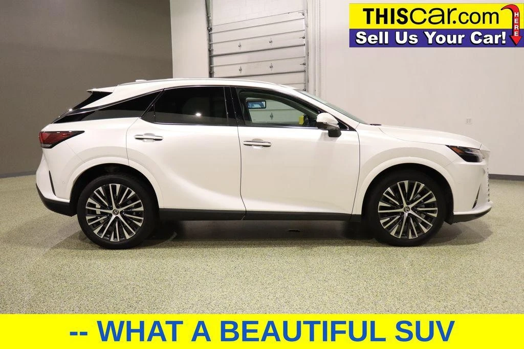 2025 Lexus RX 5th Gen - Image 10 of 21