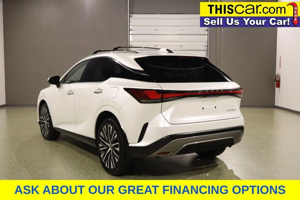 2025 Lexus RX 5th Gen - Image 8 of 31