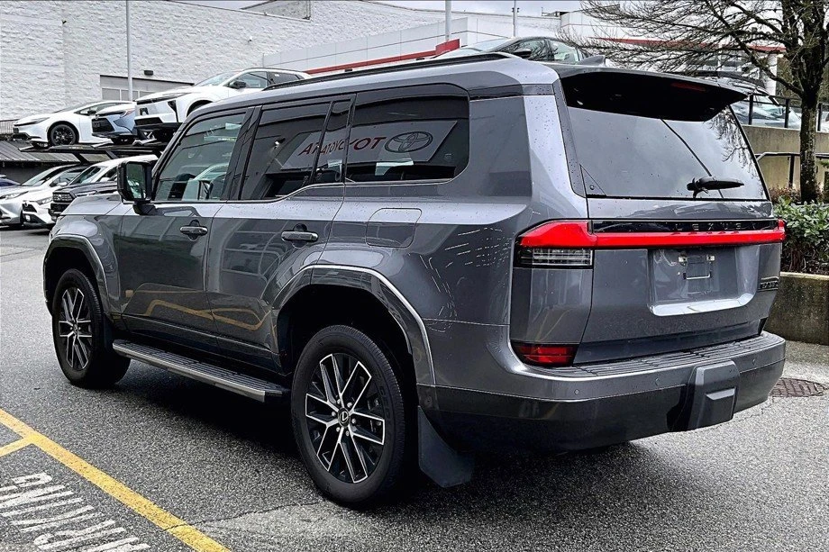2025 Lexus GX 3rd Gen - Image 2 of 5