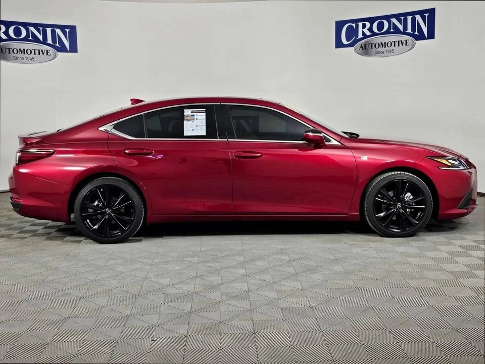 2025 Lexus ES 7th Gen - Image 6 of 19
