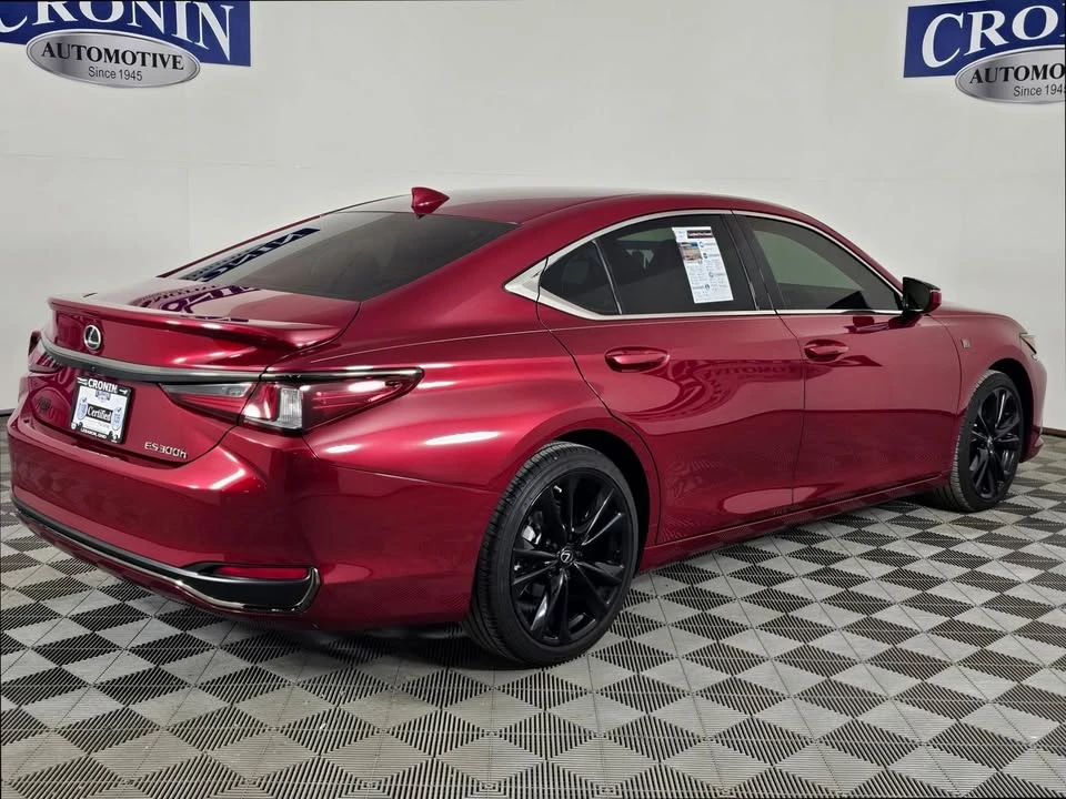 2025 Lexus ES 7th Gen - Image 5 of 19