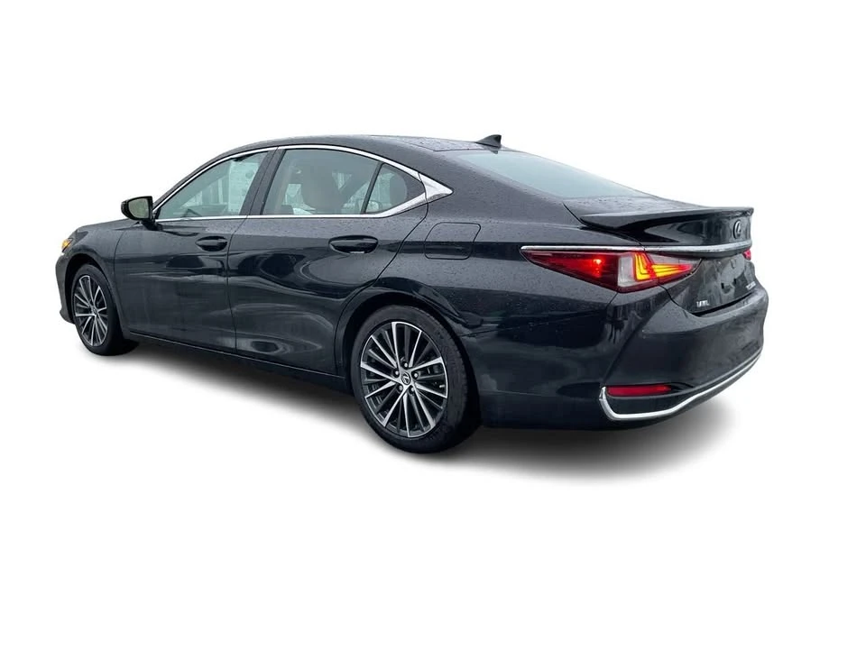 2025 Lexus ES 7th Gen - Image 9 of 20