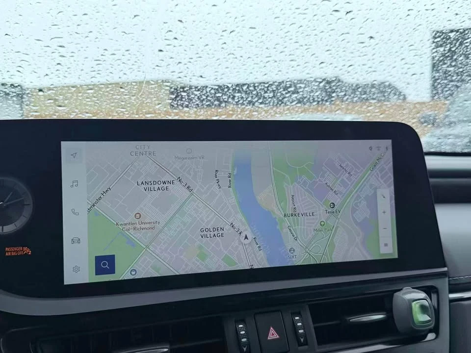2025 Lexus ES 7th Gen - Image 7 of 14