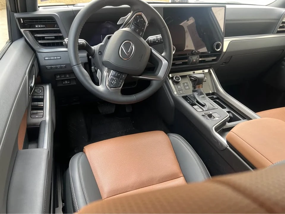 2025 Lexus GX 3rd Gen - Image 10 of 16