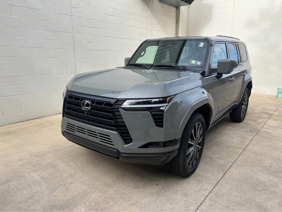 2025 Lexus GX 3rd Gen - Image 2 of 16