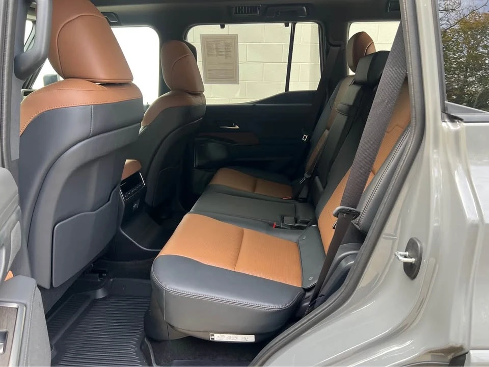 2025 Lexus GX 3rd Gen - Image 6 of 16
