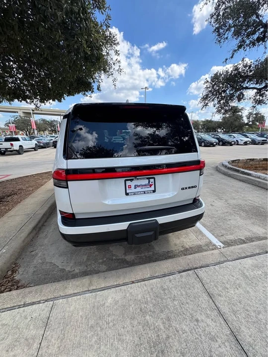 2025 Lexus GX 3rd Gen - Image 8 of 8