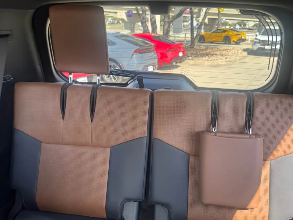 2025 Lexus GX 3rd Gen - Image 19 of 20