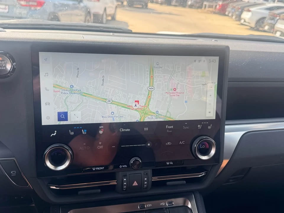 2025 Lexus GX 3rd Gen - Image 9 of 20