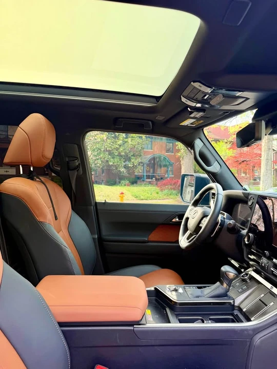 2025 Lexus GX 3rd Gen - Image 5 of 6