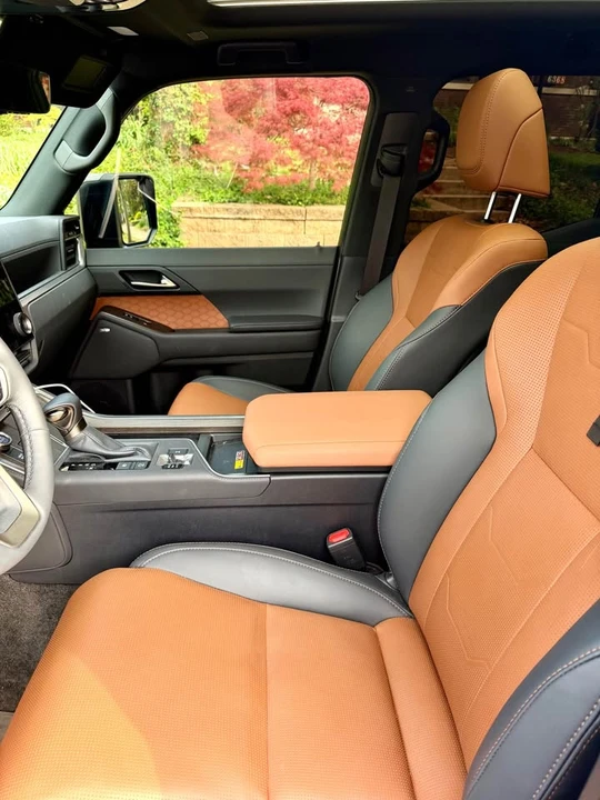 2025 Lexus GX 3rd Gen - Image 4 of 6