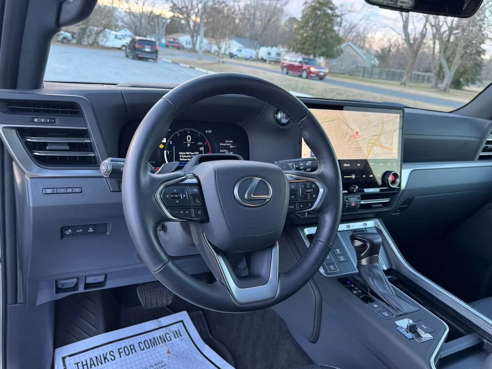 2025 Lexus GX 3rd Gen - Image 6 of 15