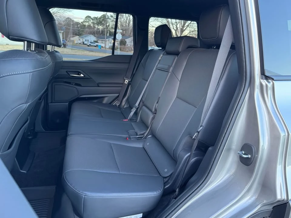 2025 Lexus GX 3rd Gen - Image 15 of 15